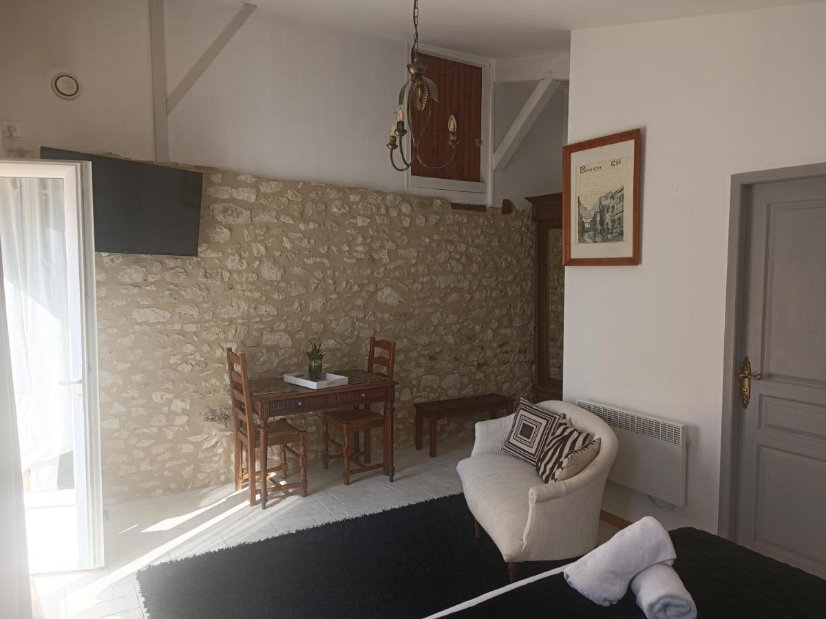 Chambre Maddy - Au Clos De Parranquet エクステリア 写真